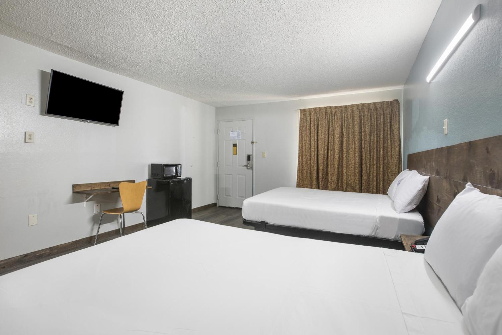 Americas Best Value Inn Stockbridge Ruang foto