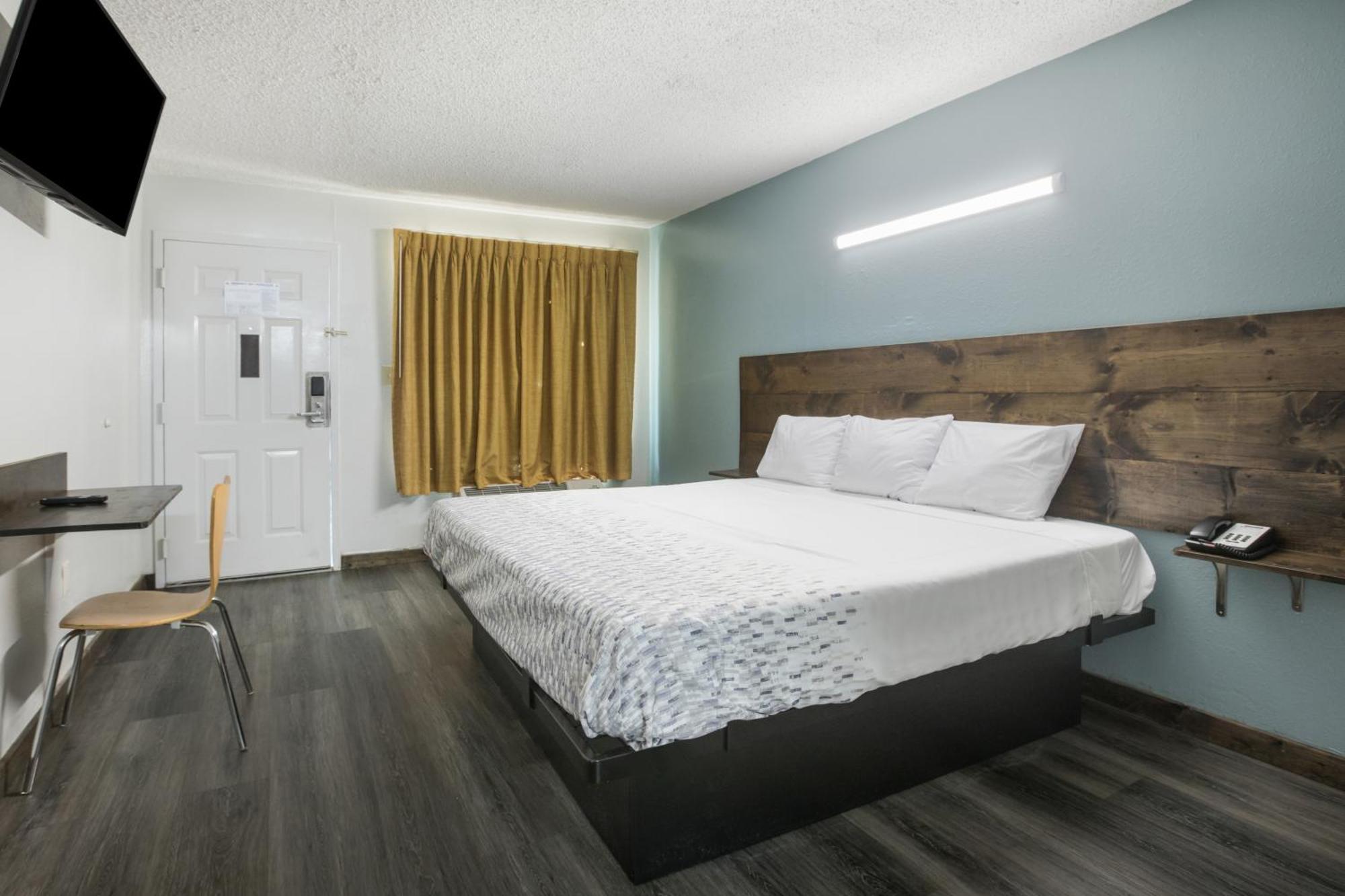 Americas Best Value Inn Stockbridge Ruang foto